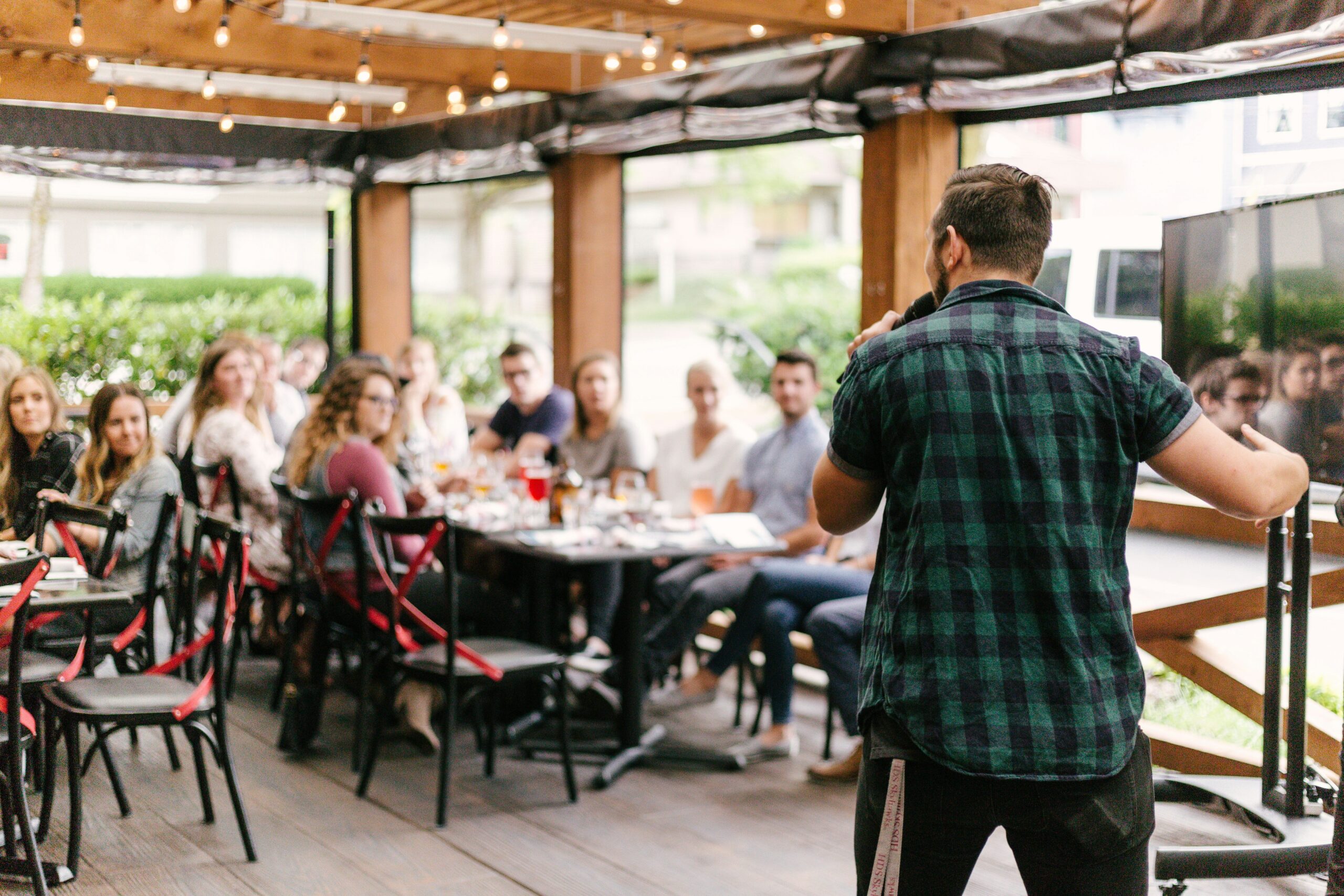How to Create a Positive Volunteer Experience During an Event
