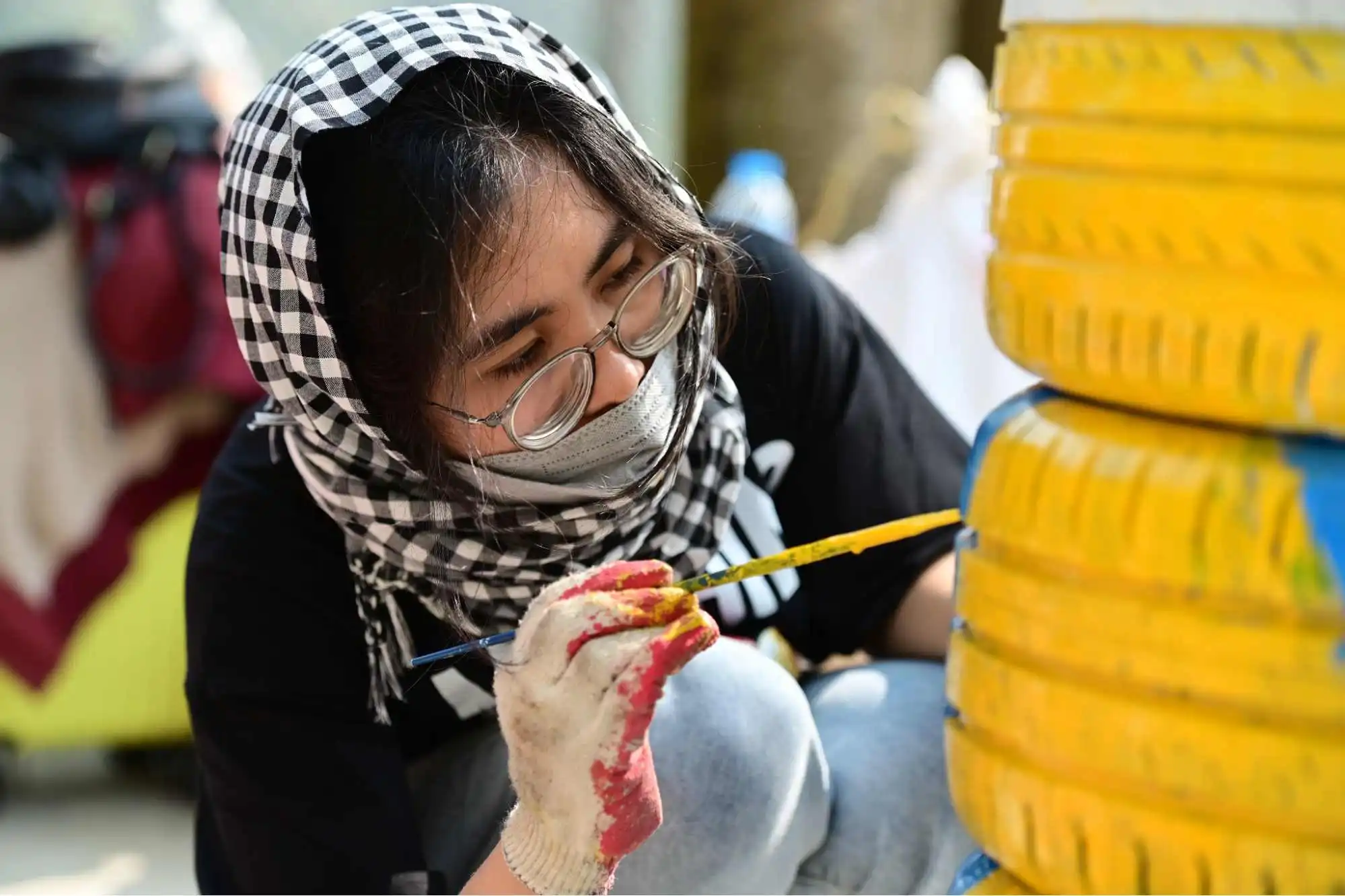 Encouraging Employees to Get Involved: 3 Volunteering Tips