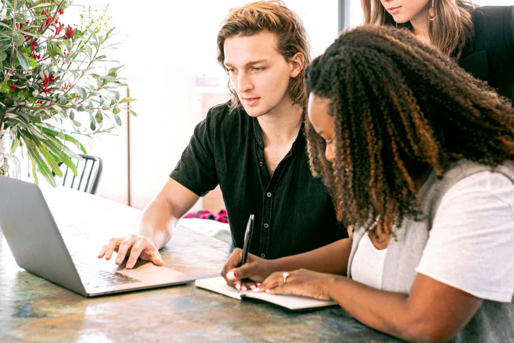 Why Volunteer Hours Value Matters and How to Calculate It