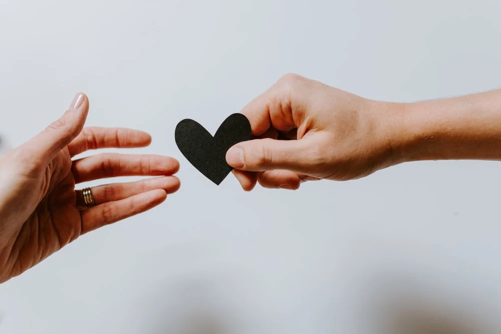Why You Should Track Volunteer Hours (5 Golden Reasons)