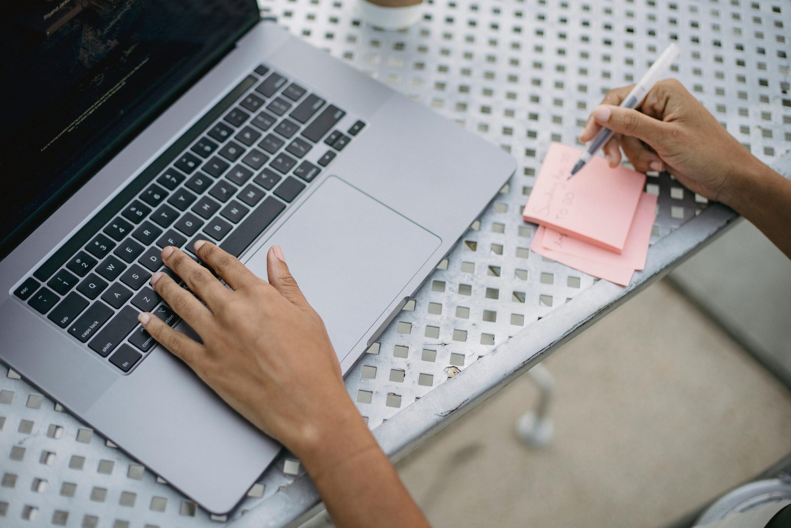 The Ultimate Guide to Volunteer Time Tracking for Nonprofits