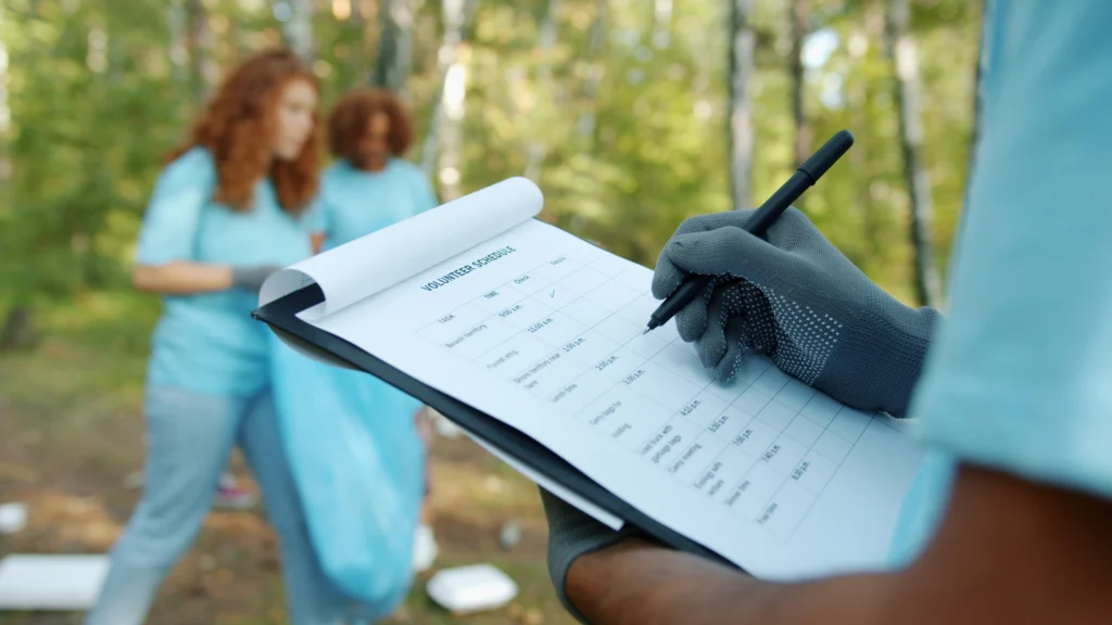 Who Offers Volunteer Hours Tracking Software for Multi-Site Organizations?